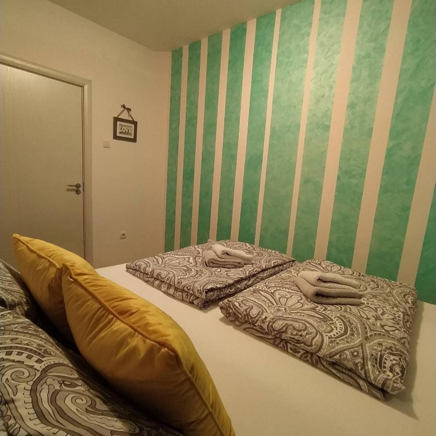 Daniris Apartman ノヴィ・サド エクステリア 写真