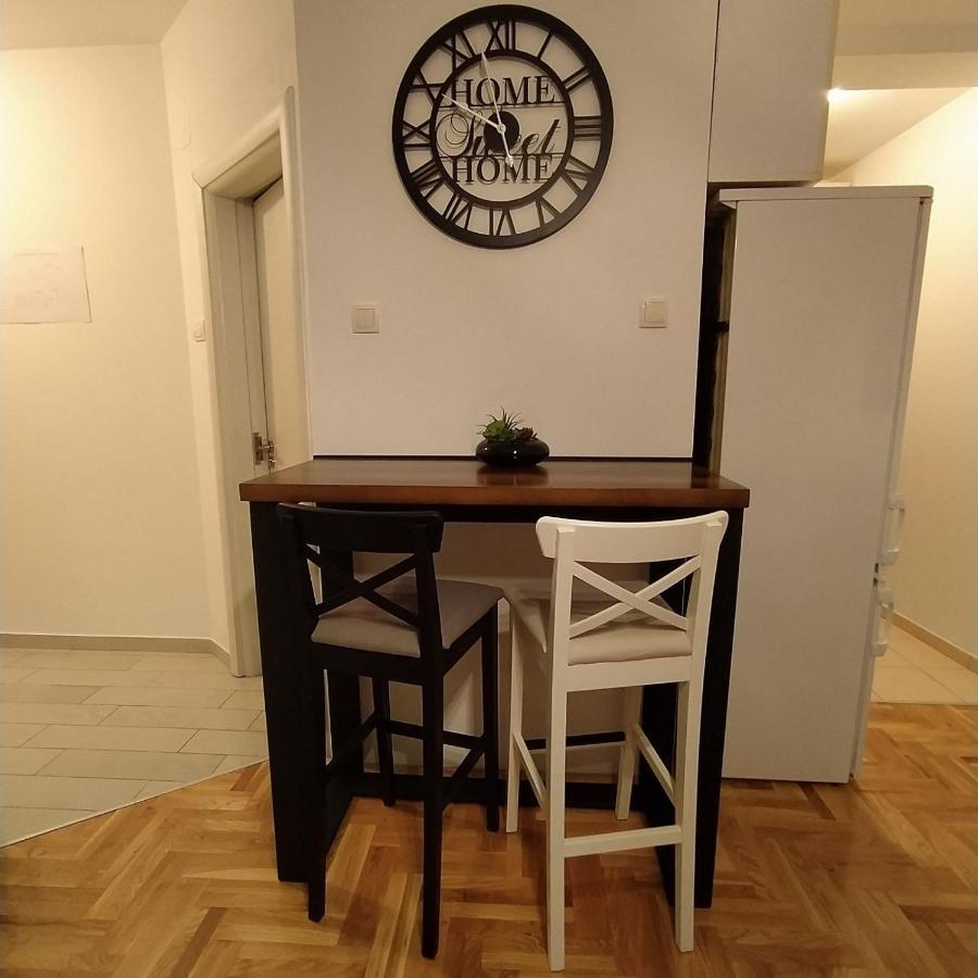 Daniris Apartman ノヴィ・サド エクステリア 写真