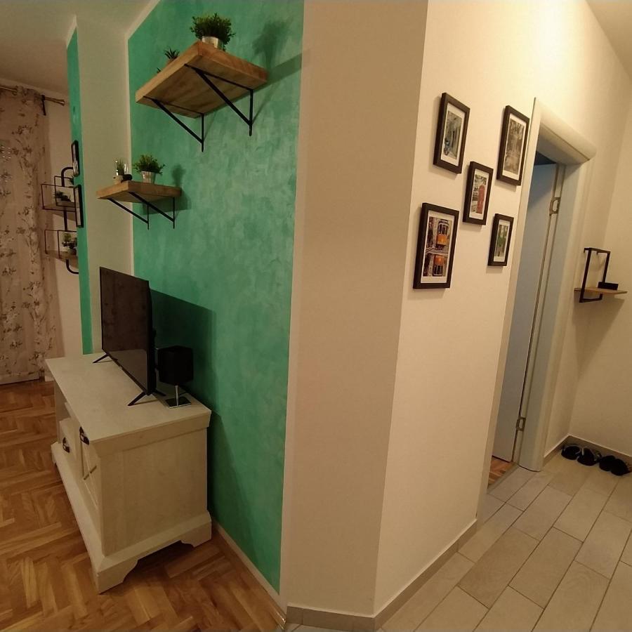 Daniris Apartman ノヴィ・サド エクステリア 写真