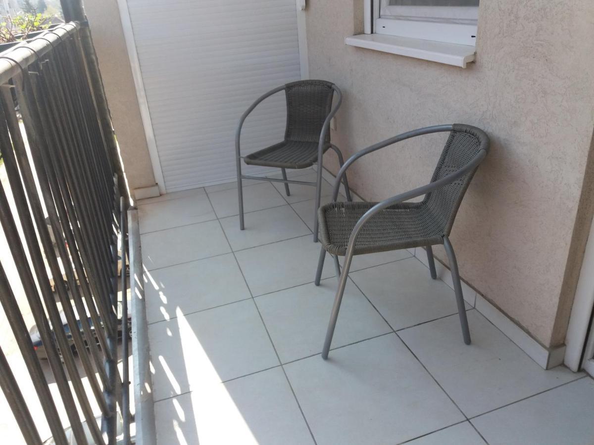Daniris Apartman ノヴィ・サド エクステリア 写真